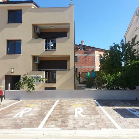 Apartments Jukic Poreč Exterior foto